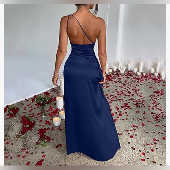 boutique Dresses & Skirts - One Shoulder Sleeveless Dress Ruched Ruffle Maxi Dress Split Long Party Dress